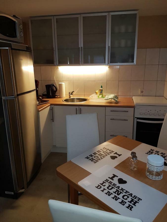 Koln-Bonn Appartment Весселинг Экстерьер фото