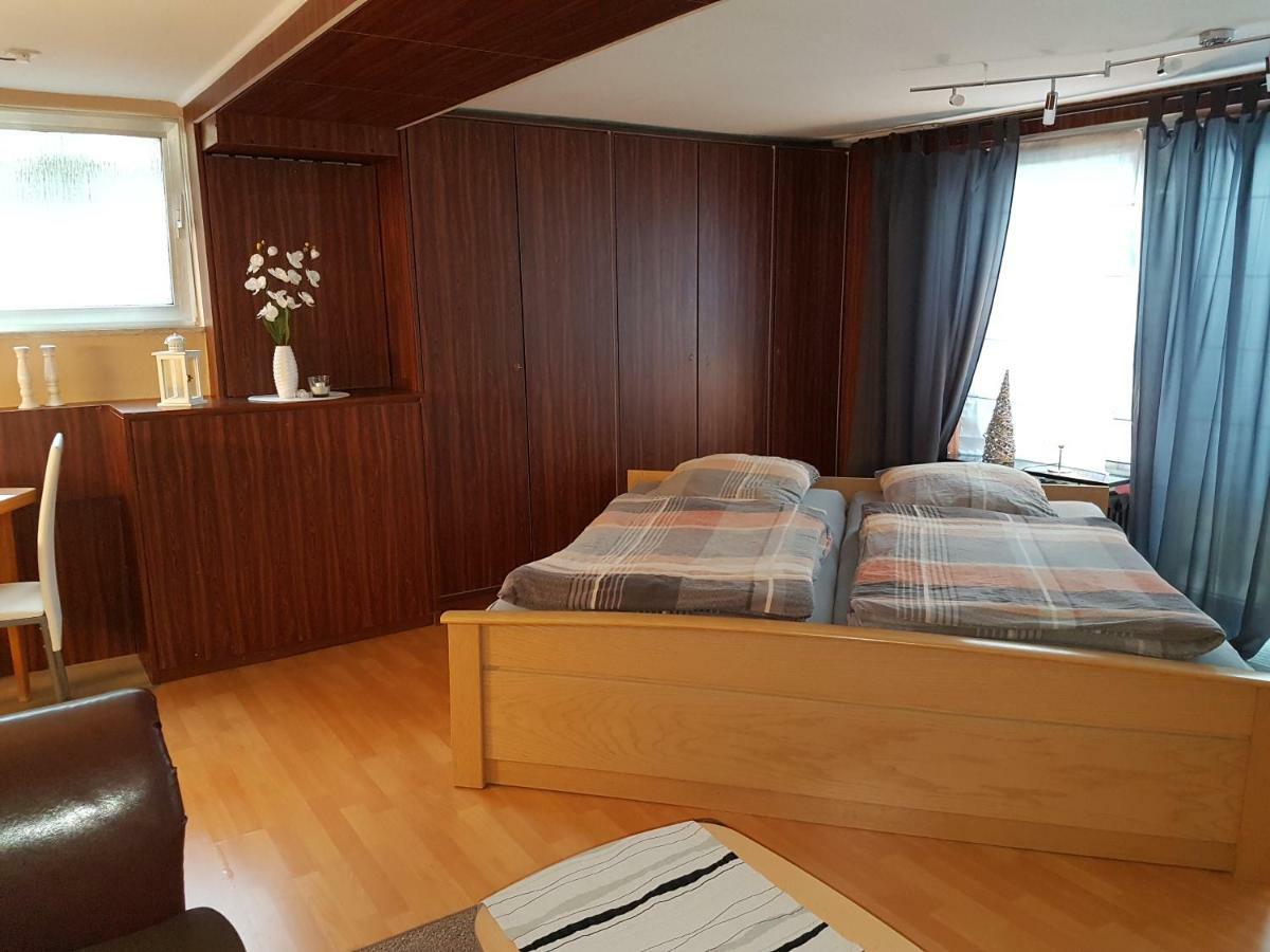 Koln-Bonn Appartment Весселинг Экстерьер фото