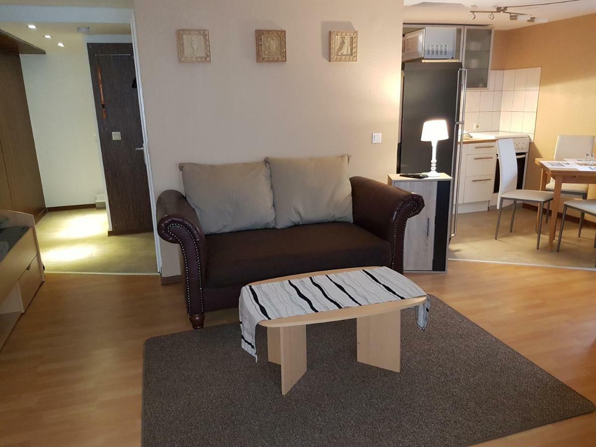 Koln-Bonn Appartment Весселинг Экстерьер фото